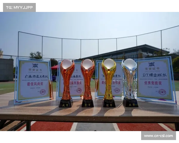 绍兴理工棒垒球队参与宁波慢投垒球公开赛